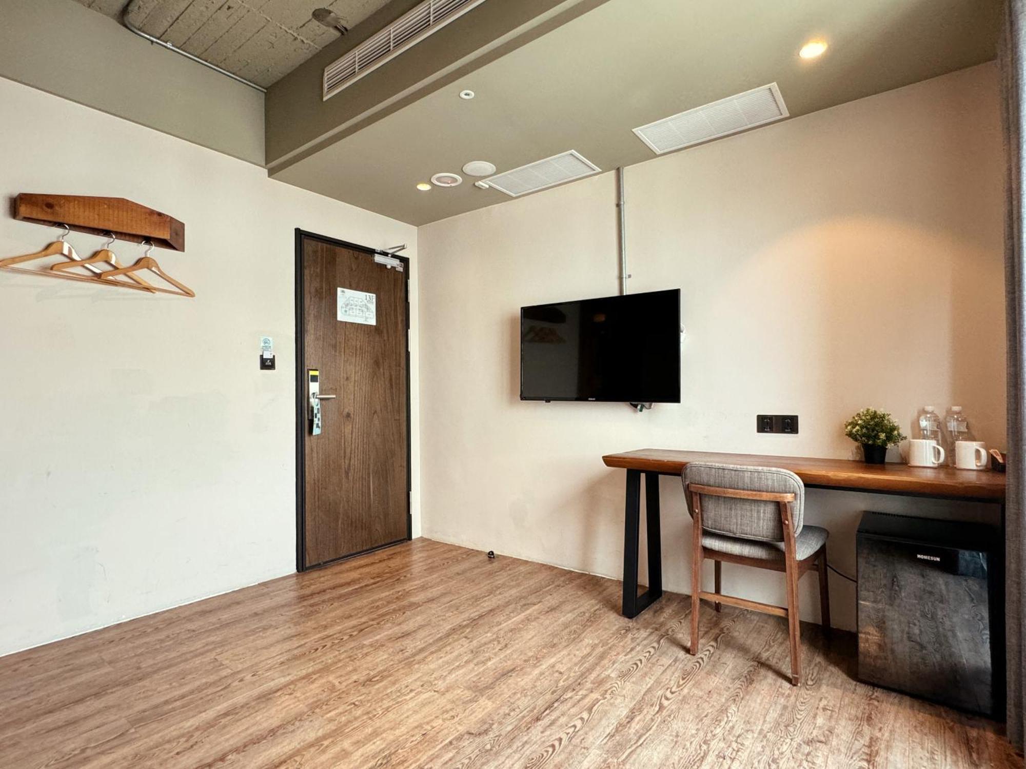 Roaders Hotel Tainan Chengda Δωμάτιο φωτογραφία
