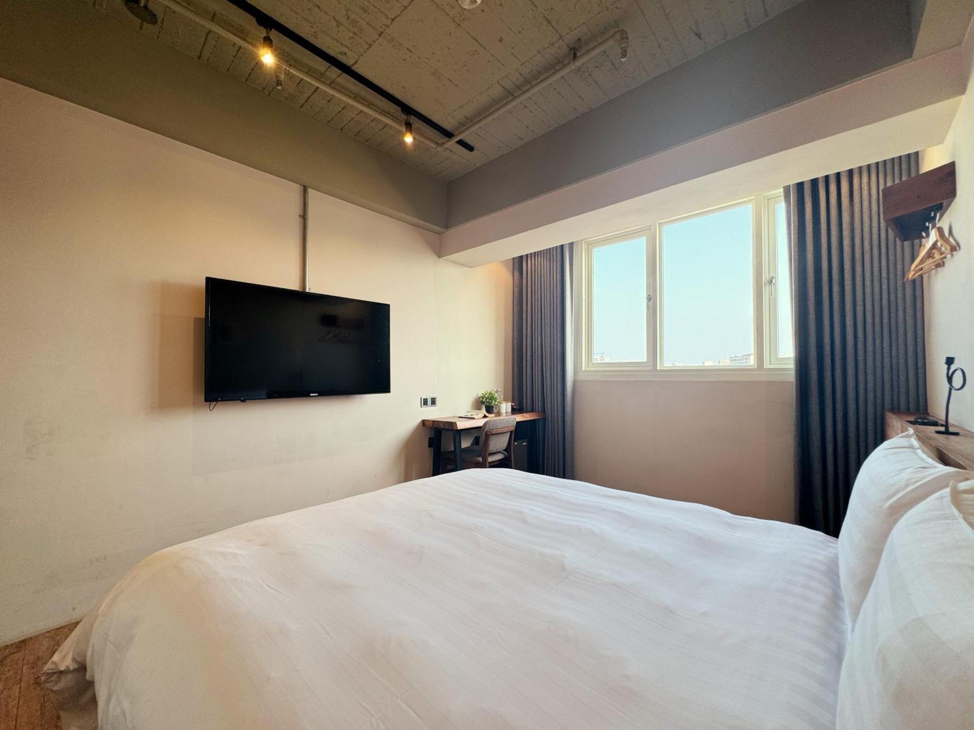 Roaders Hotel Tainan Chengda Δωμάτιο φωτογραφία
